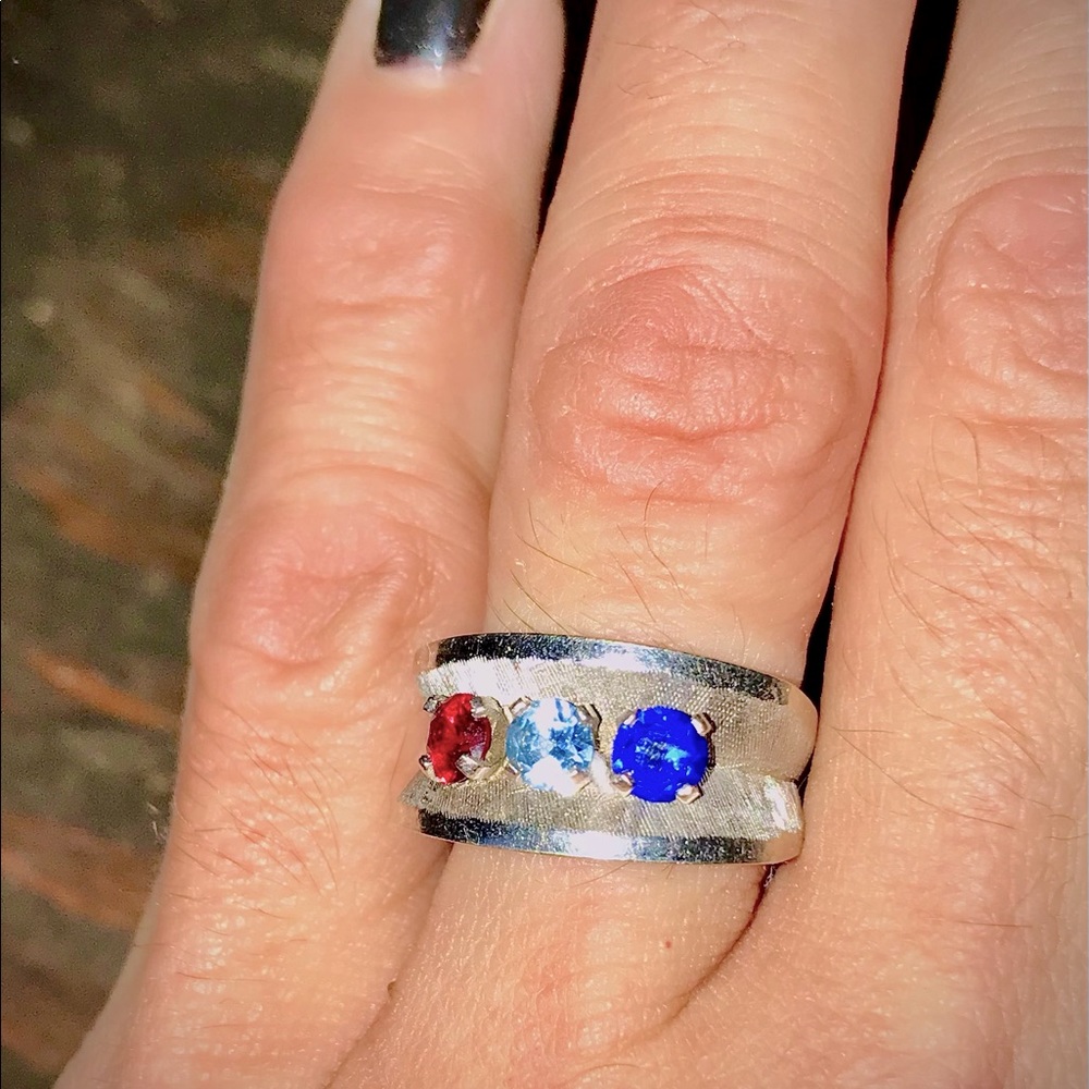 14k white gold ring
